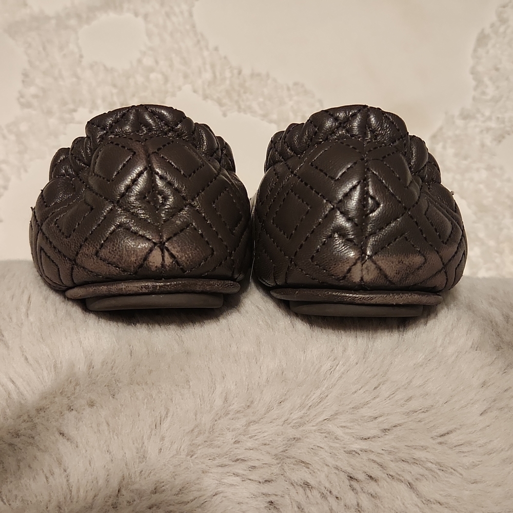 Shoes - Picture 4 of 4